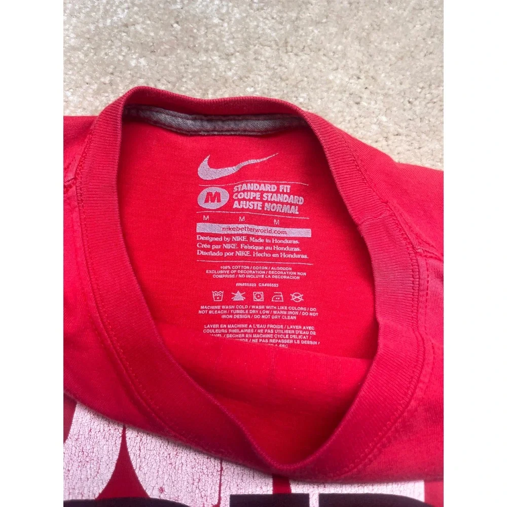 Nike Ohio State Buckeyes Buckeye Pride T-Shirt Mens Medium Red Graphic Tee OSU